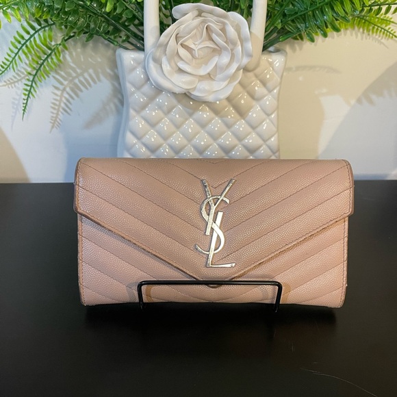 2018 Yves Saint Laurent Blush Pink Wallet - Picture 5 of 11